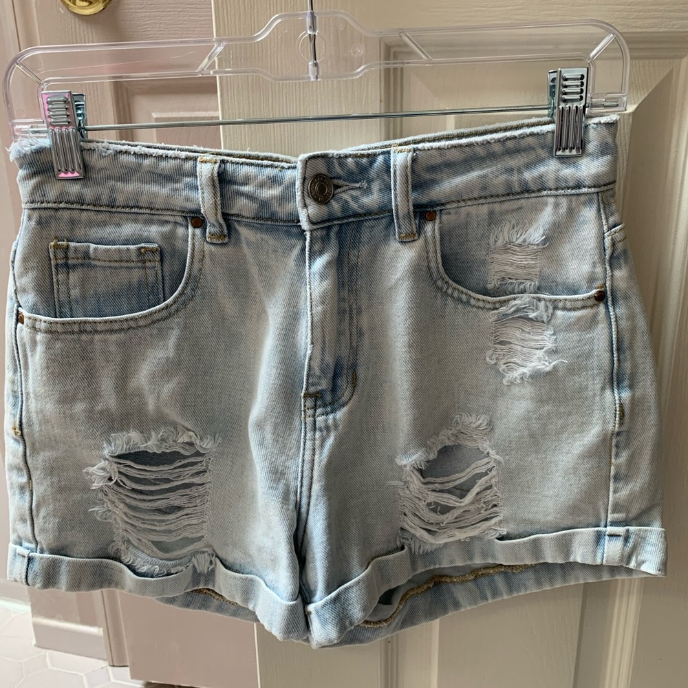 “Mom” jean shorts